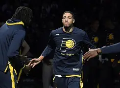 爱游戏app-包含NBA常规赛清晨再迎强敌，曼联更衣室发声，主帅态度——质疑声仍在，细节决定成败的词条