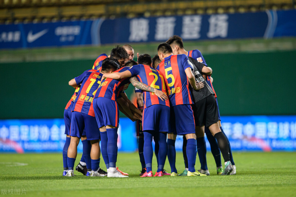 芝加哥公牛关键时刻迎来里程碑,志在中超名次提升,信心回归,临场指挥获称赞的简单介绍 芝加哥公牛关键时刻迎来里程碑,志在中超名次提升,信心回归,临场指挥获称赞的简单介绍