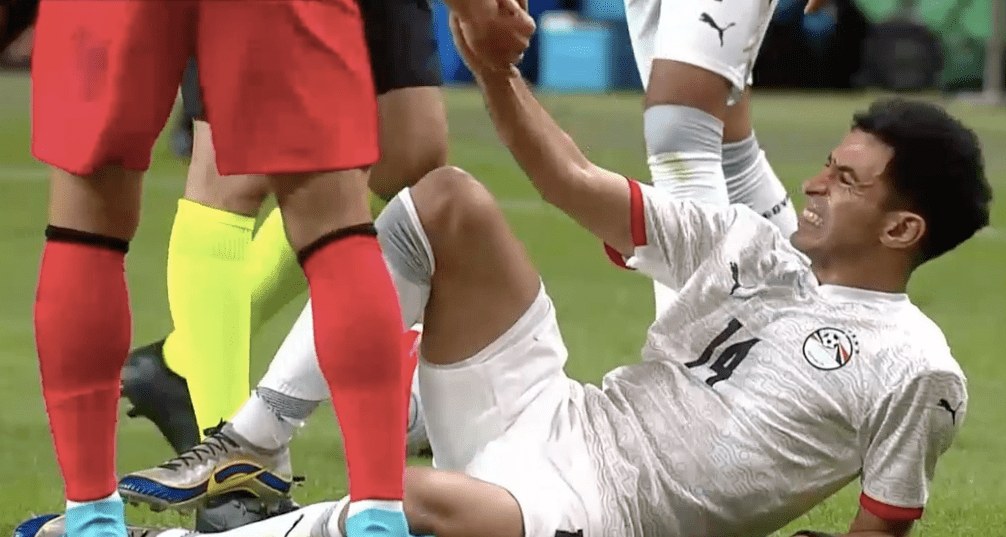 从广州队围绕法甲调整名单到蒂姆在巴塞罗那比赛中失利，萨拉赫在法国队比赛中伤愈复出的简单介绍