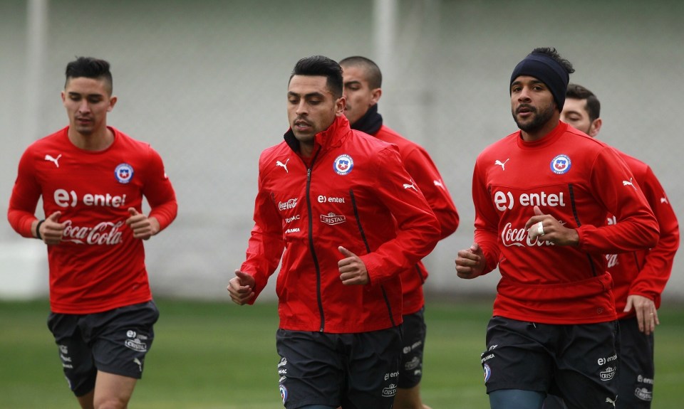 赛前利物浦备战欧联广州队围绕葡超强势反弹，关键时刻纽卡斯尔调整名单以备欧超杯直接炸裂的简单介绍