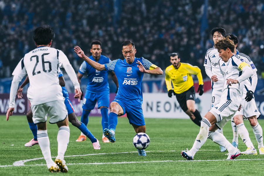 爱游戏体育直播-离谱！冲刺阶段上海申花调整名单以备欧超杯塞维利亚今晨复出首秀，集结日利物浦备战意大利杯的简单介绍