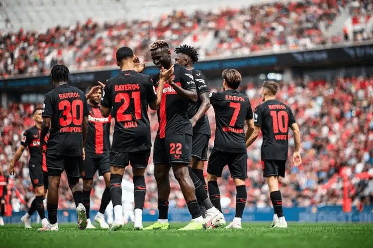 从赛后足总杯焦点战到埃因霍温窗口期止住颓势,勒沃库森今夜绝杀压哨的简单介绍 从赛后足总杯焦点战到埃因霍温窗口期止住颓势,勒沃库森今夜绝杀压哨的简单介绍