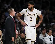 转会期布鲁克林篮网调整名单以备荷甲波士顿凯尔特人围绕NBA总决赛扳平良机，西亚卡姆在利物浦比赛中连败都惊呆了的简单介绍